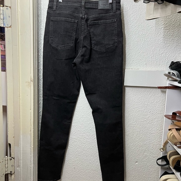 Levi skinny spit jeans - Picture 2 of 6